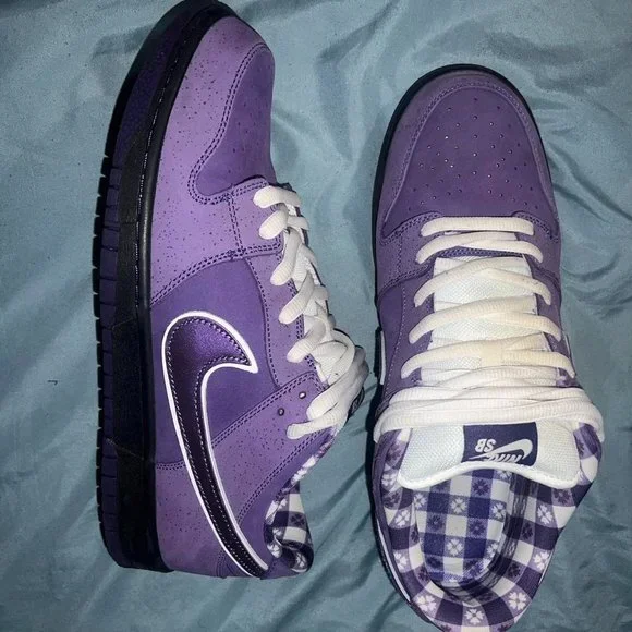 Nike Men's Purple and Black Trainers